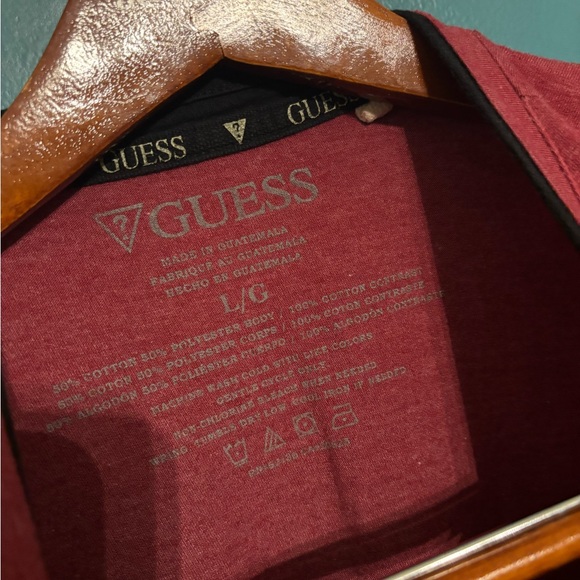 GUESS Men's Burgundy Henley Shirt Size L - Picture 4 of 4